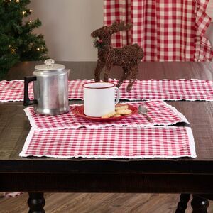 NEW! Farmhouse Red Buffalo Plaid Set of SIX Cotton Placemats Ruffled